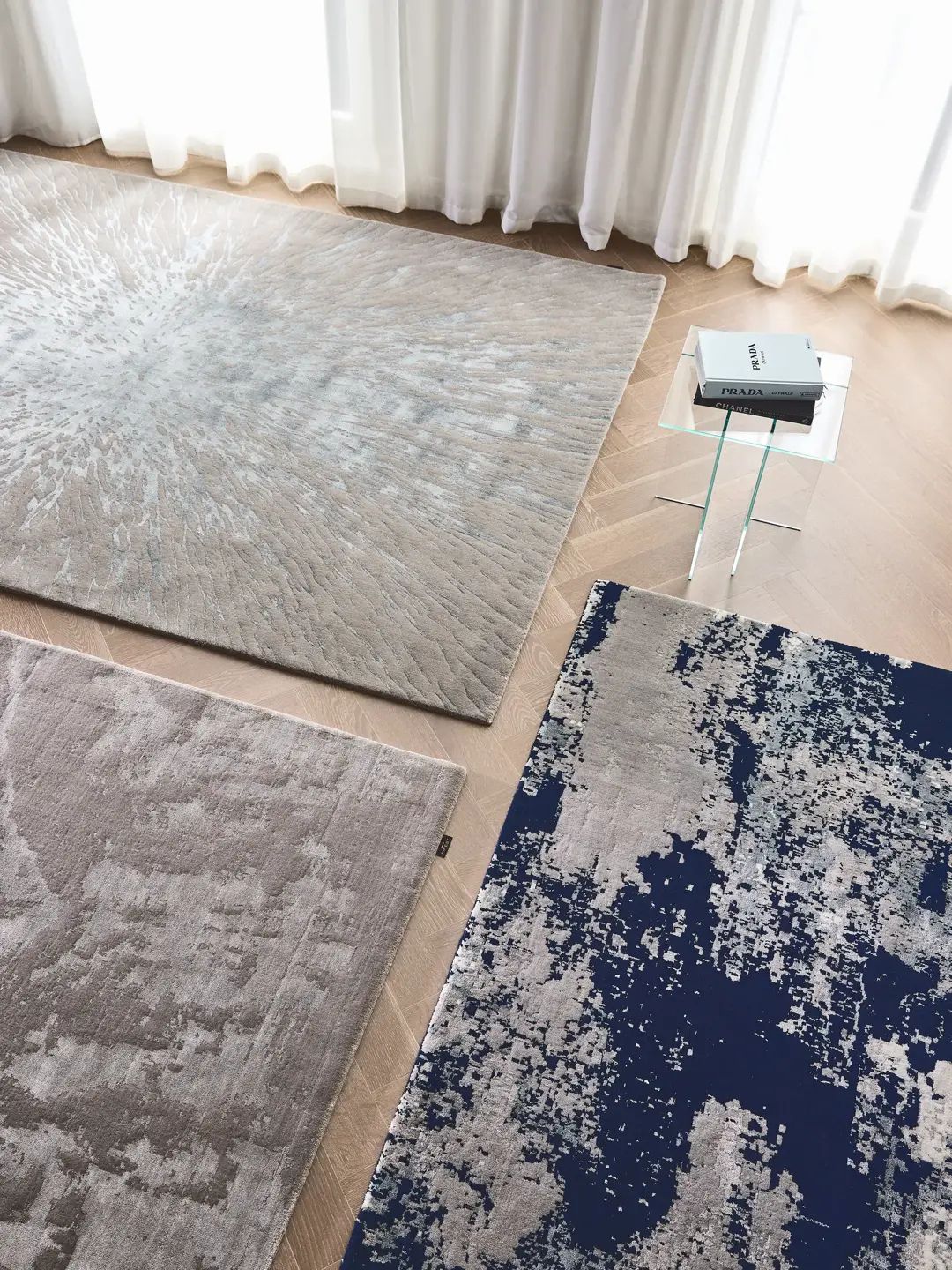 Grey viscose rug living room
