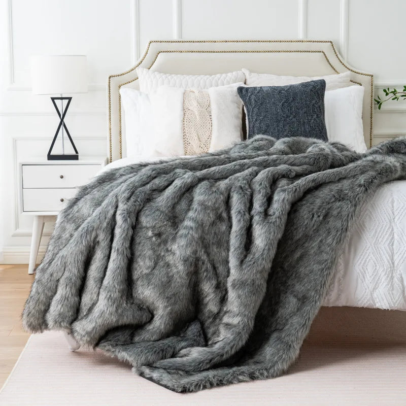 Fox Fur Throw – Enjoy Pure Opulence