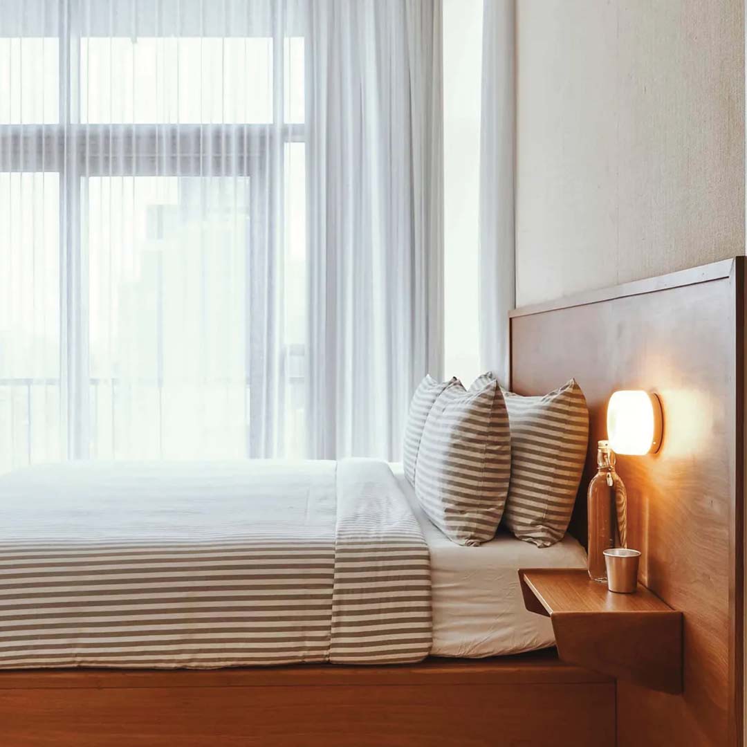 Stylish Glass Wall Lamp
