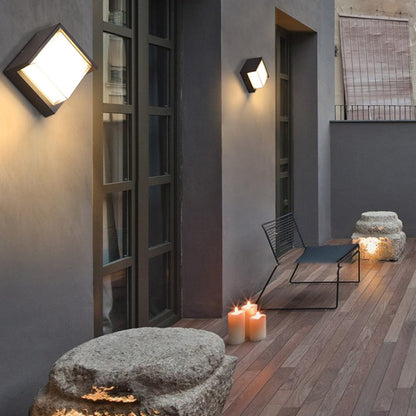 Geometric LED Outdoor Wall Light