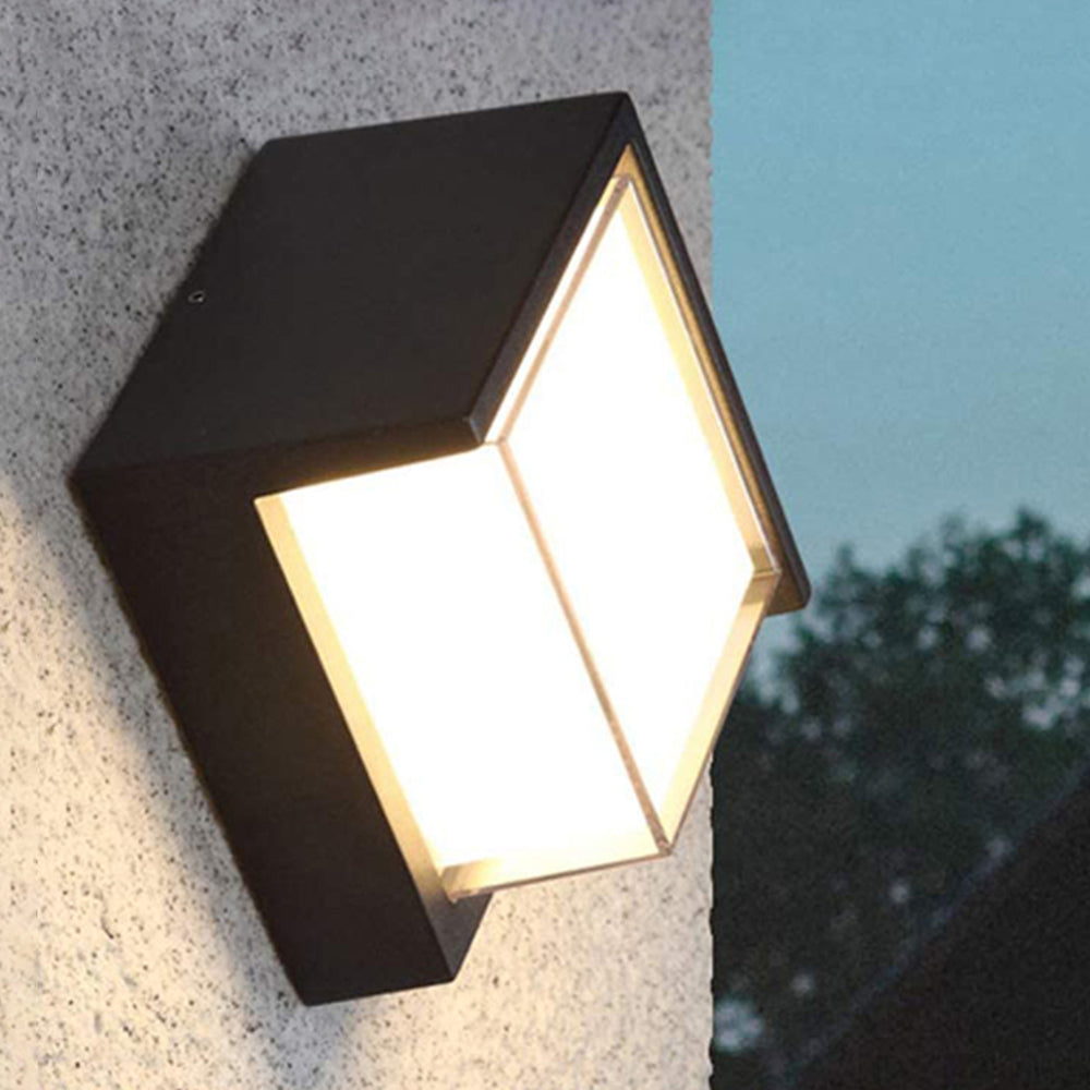 Geometric LED Outdoor Wall Light