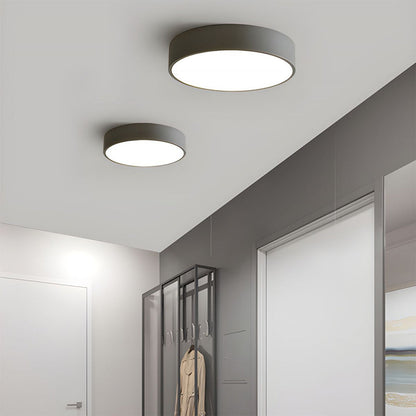 Space-Saving LED Fixtures