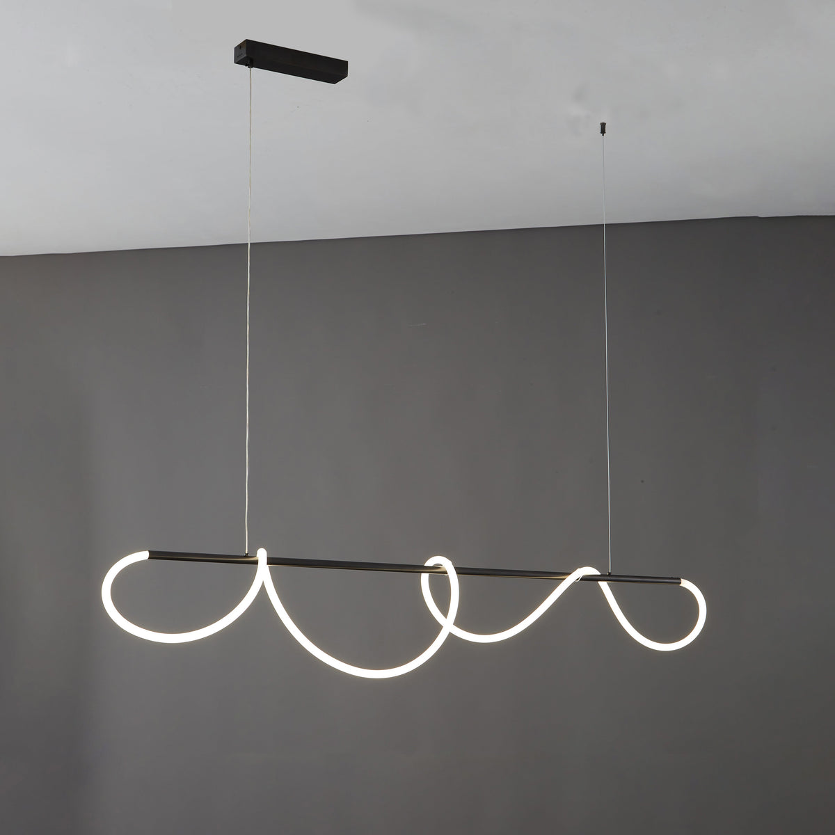 Modern LED pendant light with rope pattern