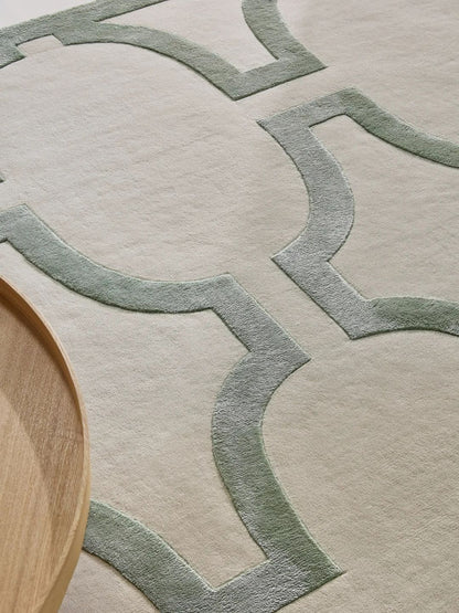 Cream wool rug living room design