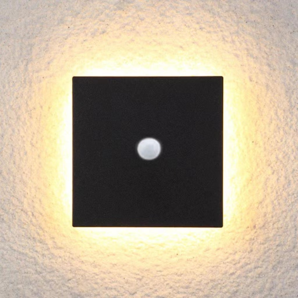 Modern Geometric LED Outdoor Wall Light
