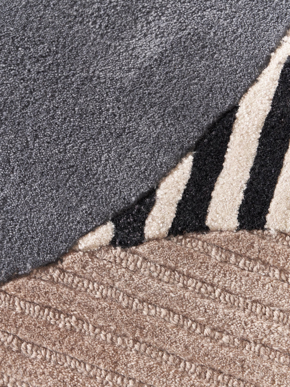 Elvara abstract wool viscose rug