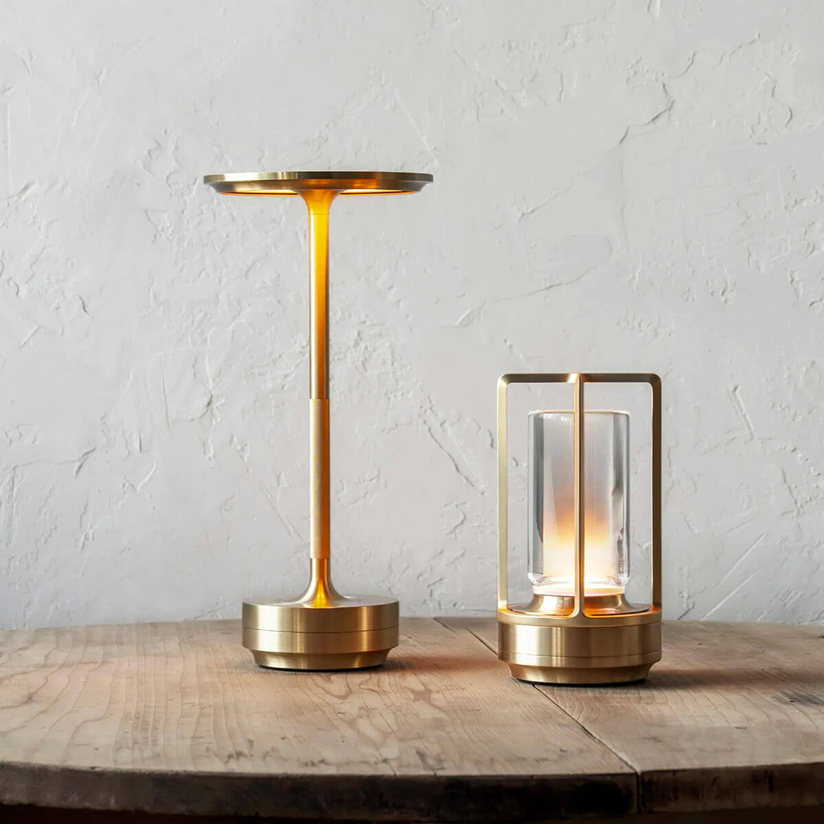 Kestrion Minimalist Brass Table Lamp