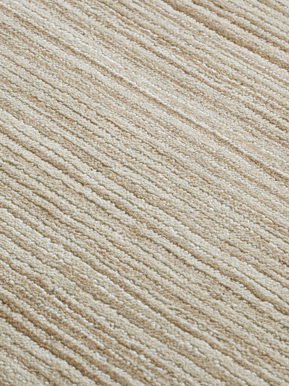 Timeless beige living room rug