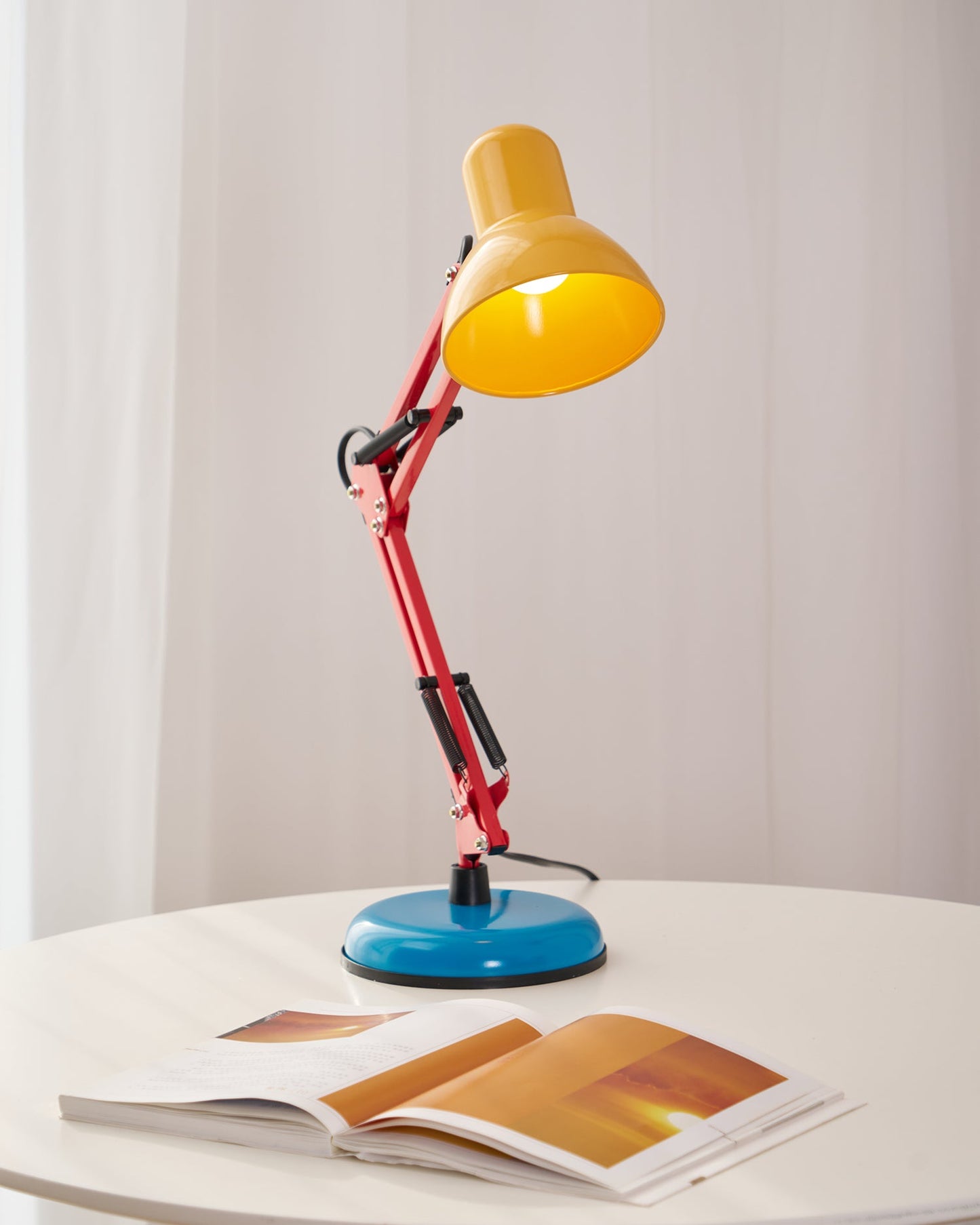 Artistic Modern Table Lamp