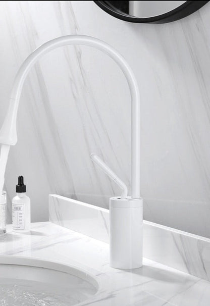 Elegant Basin Faucet – Modern Design & High-Quality Craftsmanship
