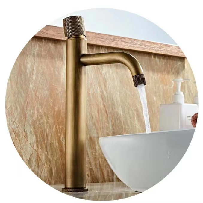 Brushed Gold Single-Hole Basin Tap