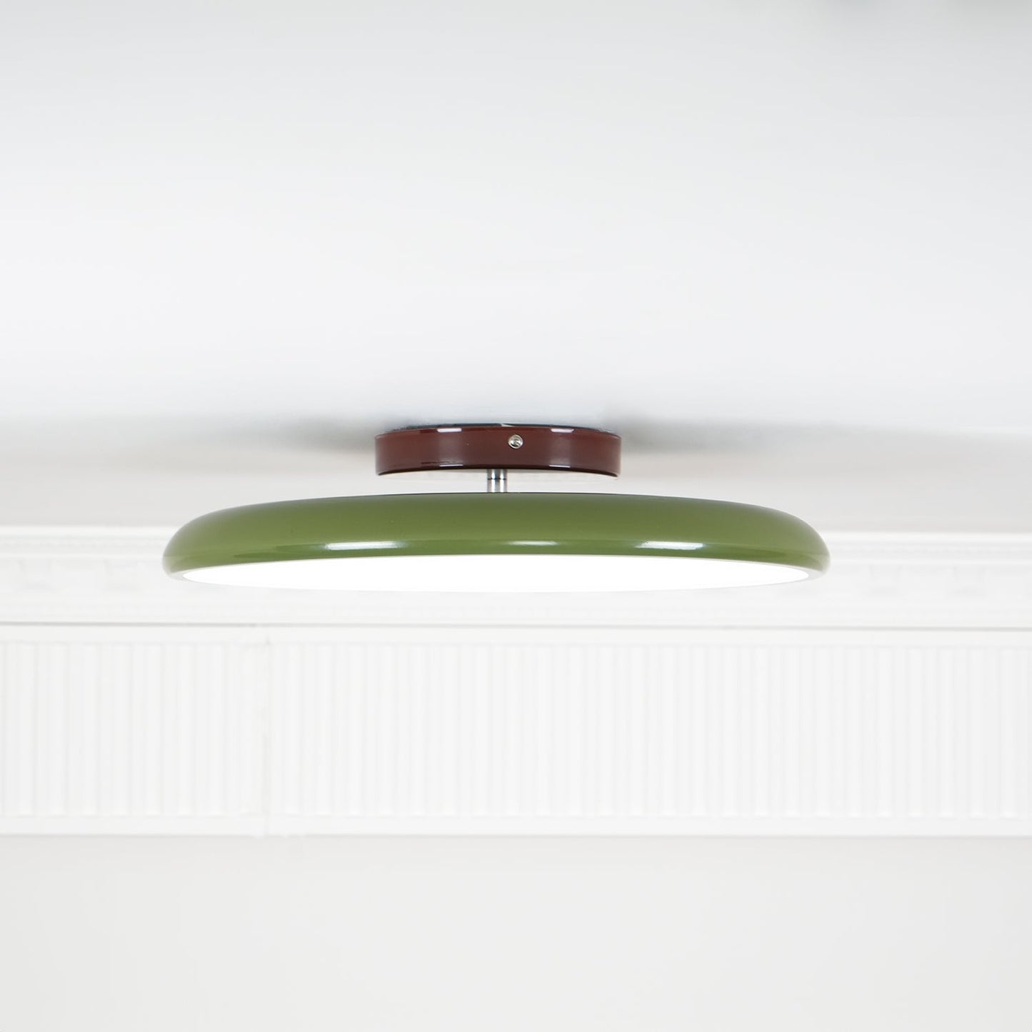 Adjustable ceiling lighting