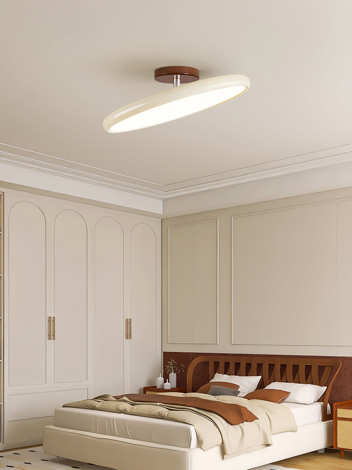 Adjustable ceiling lighting