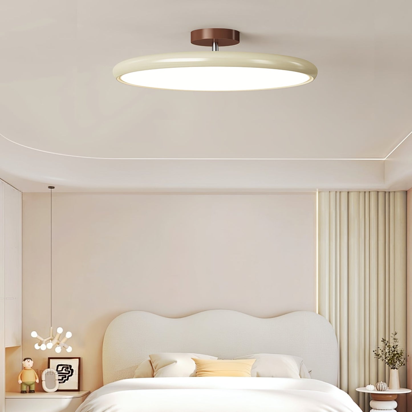 Adjustable ceiling lighting
