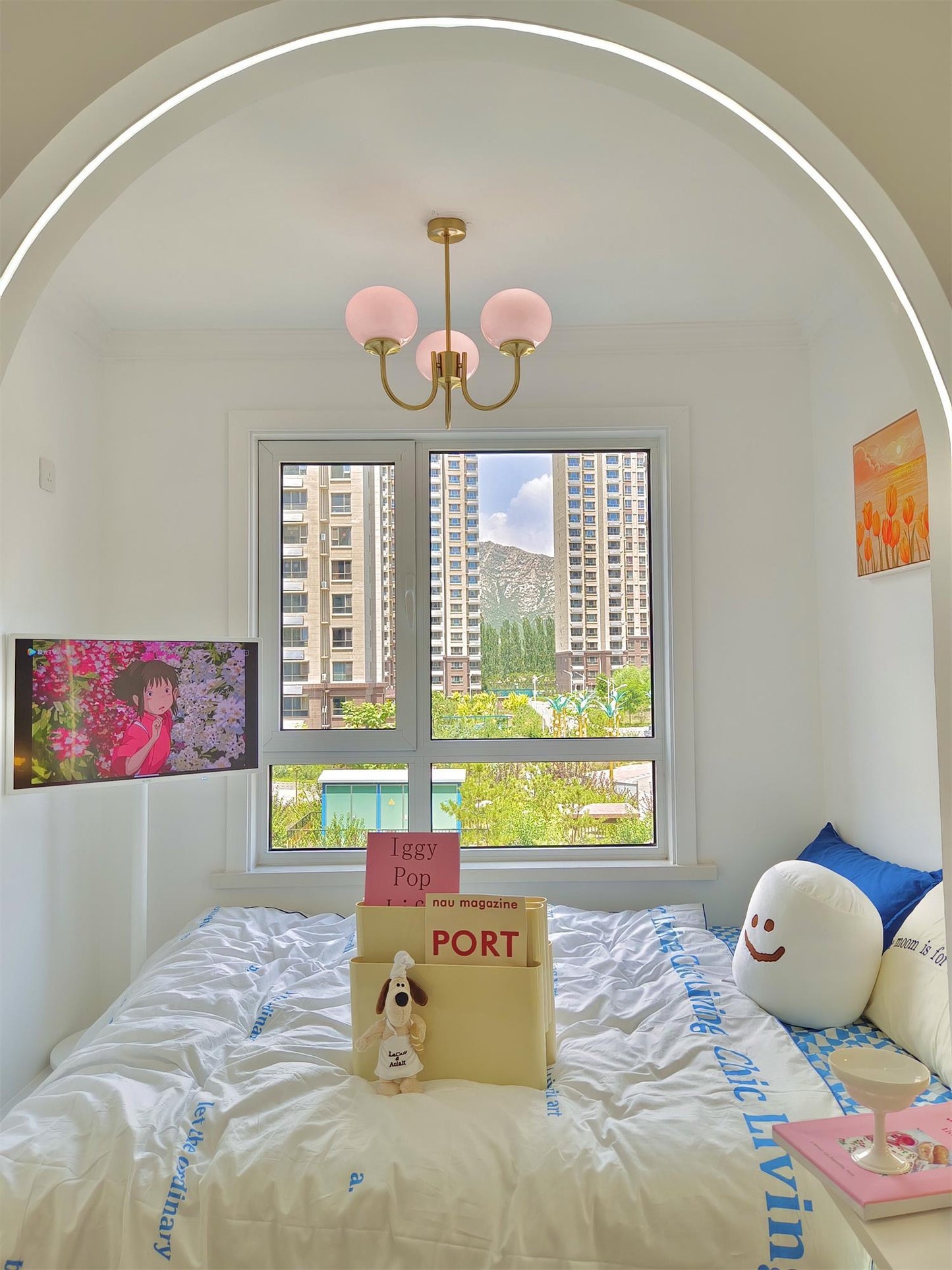 Modern Marshmallow Chandelier