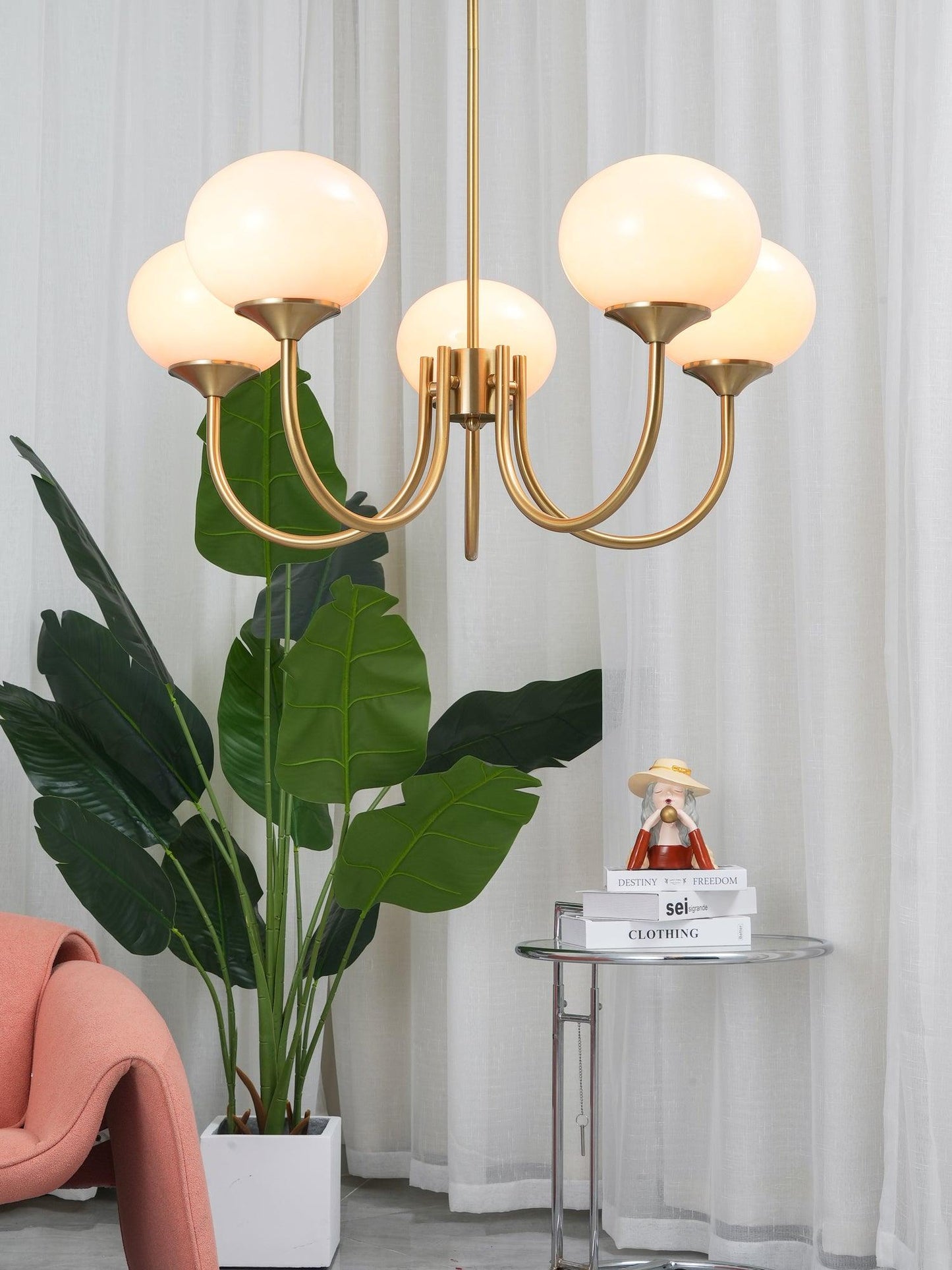 Glamour LED ceiling lamp