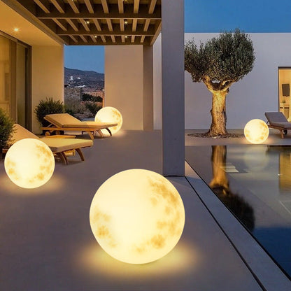 Solar garden light moon design