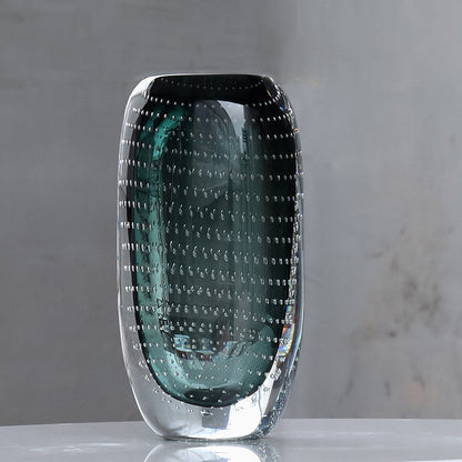 Elegant Glass Vase – Timeless Art & Craftsmanship