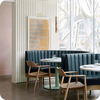 Vertical LED pendant light
