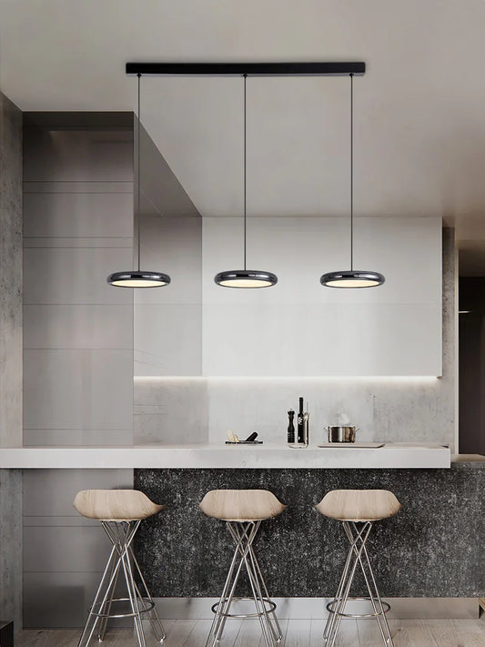 Elegant Aluminum Pendant Lamp