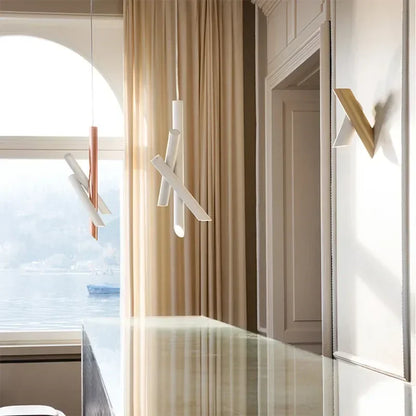 Vertical LED pendant light