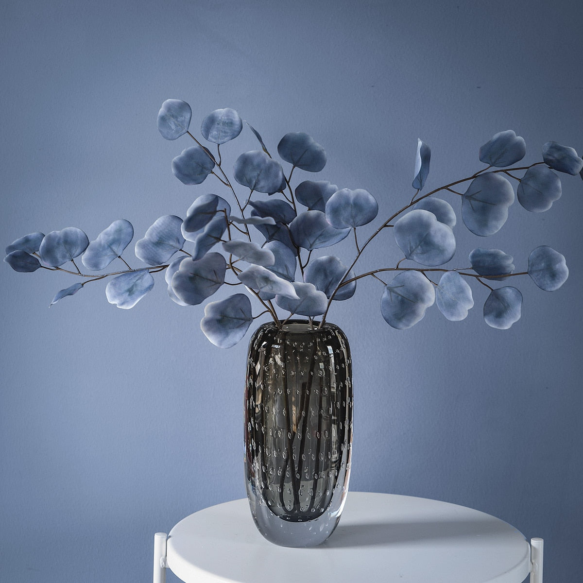 Elegant Glass Vase – Timeless Art & Craftsmanship