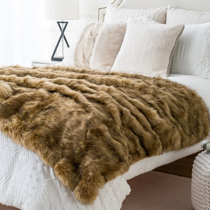 Fox Fur Throw – Enjoy Pure Opulence