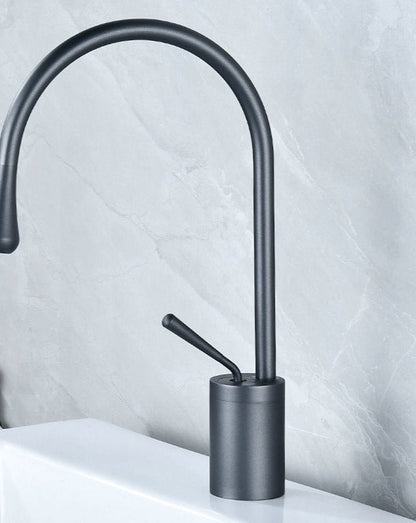 Elegant Basin Faucet – Modern Design & High-Quality Craftsmanship