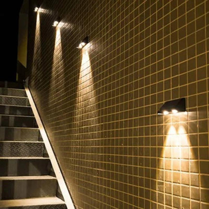 Contemporary Solar Pathway Light