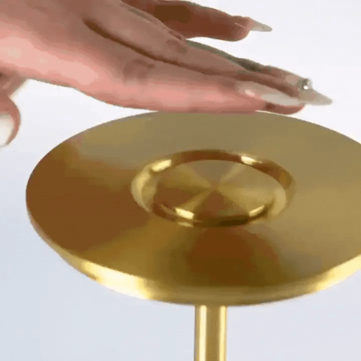 Kestrion Minimalist Brass Table Lamp