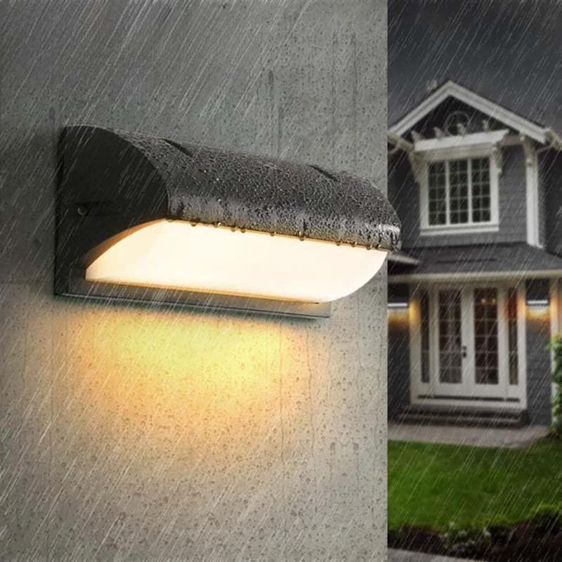 Modern Waterproof LED Outdoor Wall Light