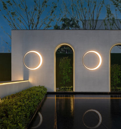 Modern Waterproof Outdoor LED Wall Light