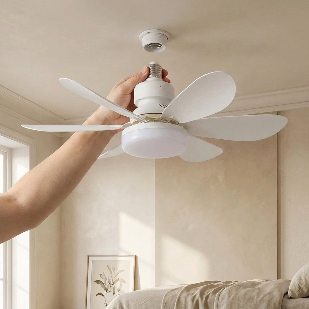 Purry Socket Fan Light