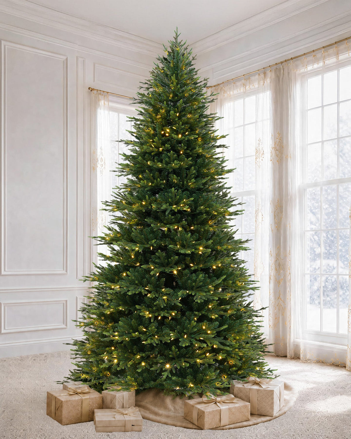 Skovra Classic PE/PVC 12ft Pre-Lit Christmas Tree