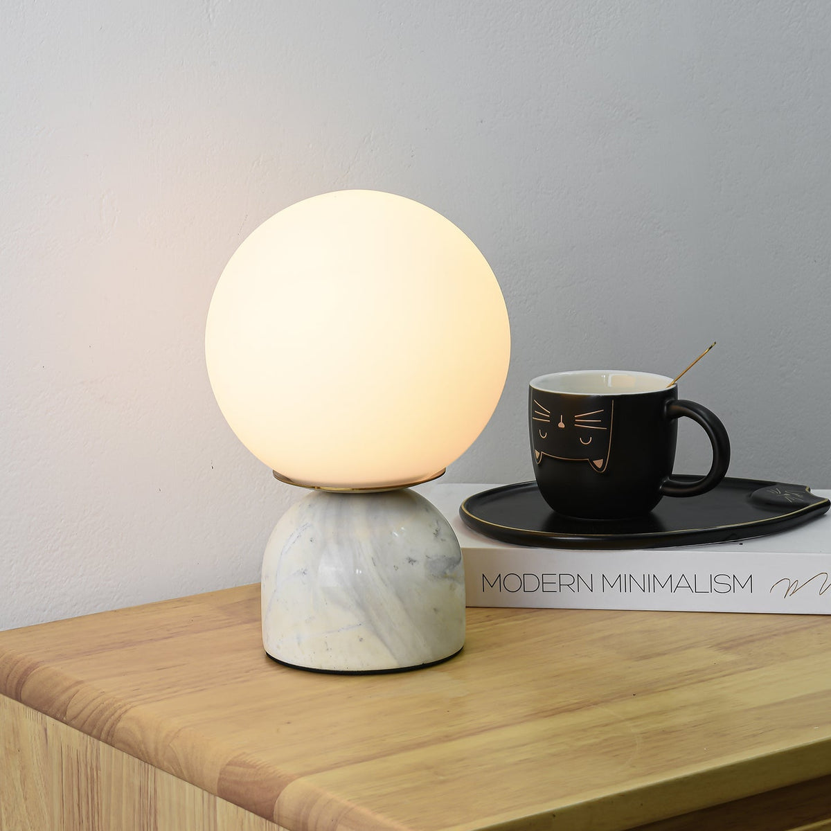 Marble Dome Globe Table Lamp