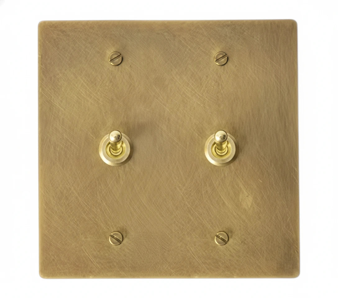 Aldrevo Vintage Brass 2-Gang Toggle Switch