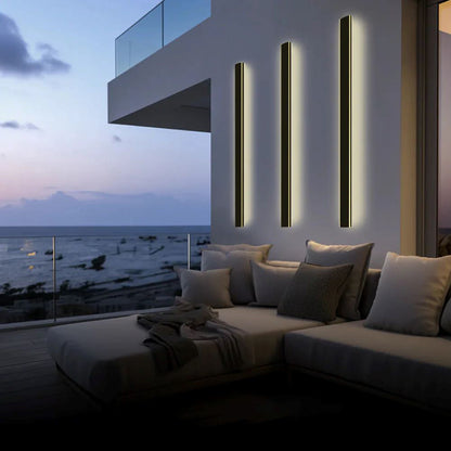 Veldrin Minimalist Slim Black Metal Outdoor Wall Light