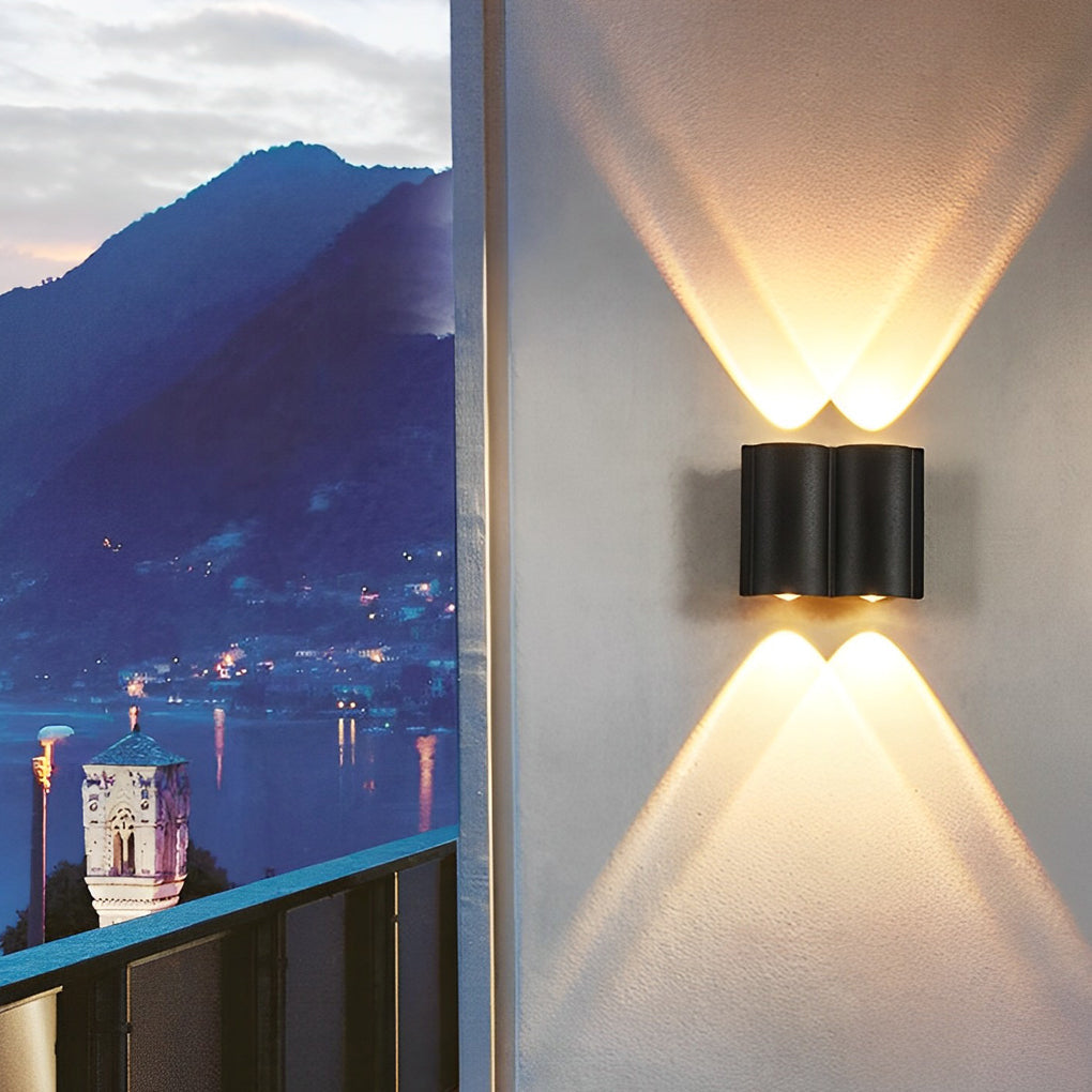 Wave LED Outdoor Wall Light