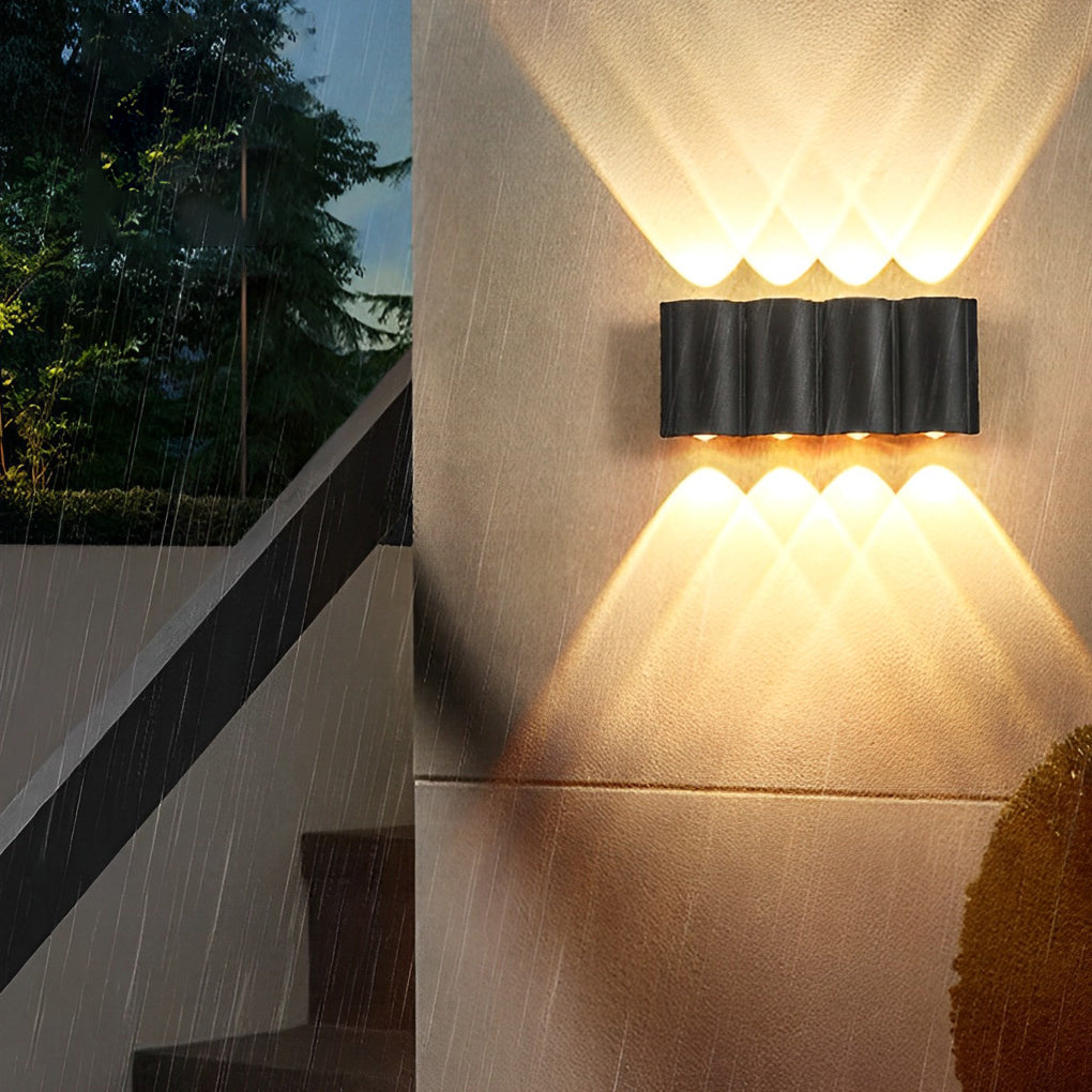 Wave LED Outdoor Wall Light