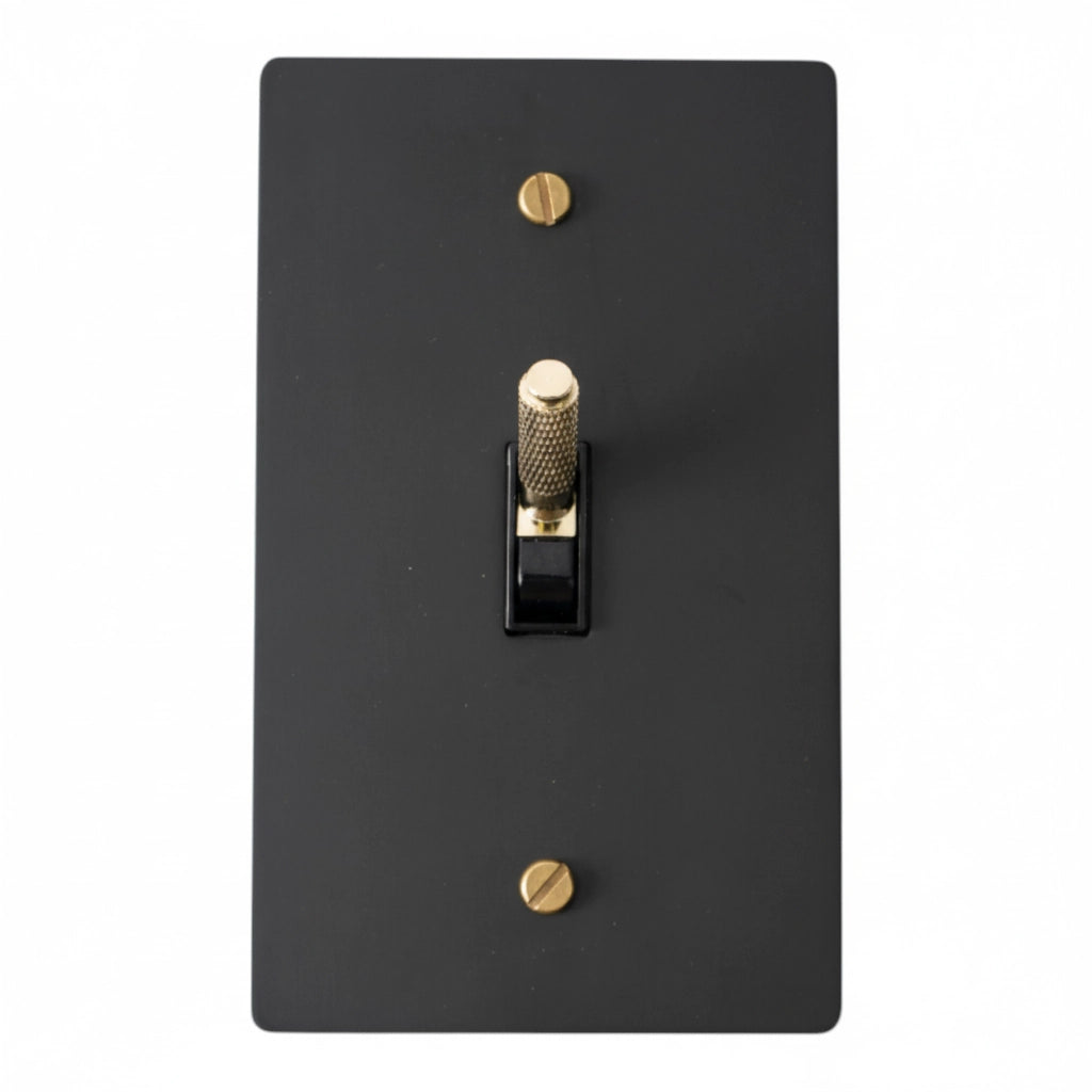 Ivarelle Vintage Solid Brass 1-Gang Toggle Switch