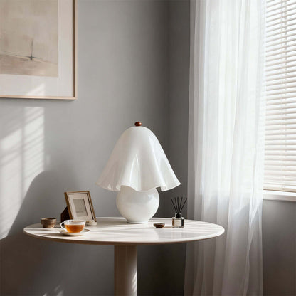 Ruffled Glass Table Lamp