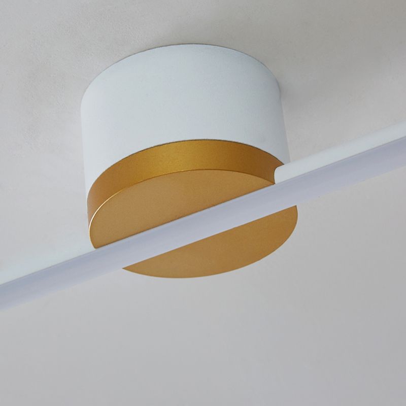 Filara Minimalist Metal Linear Ceiling Light