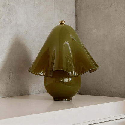 Ruffled Glass Table Lamp