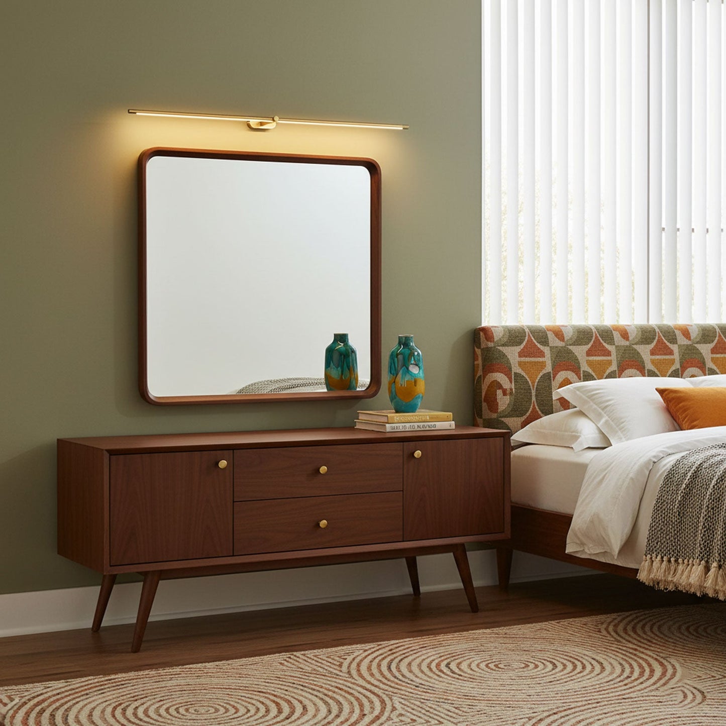 Cordless Linear LED Wall Light