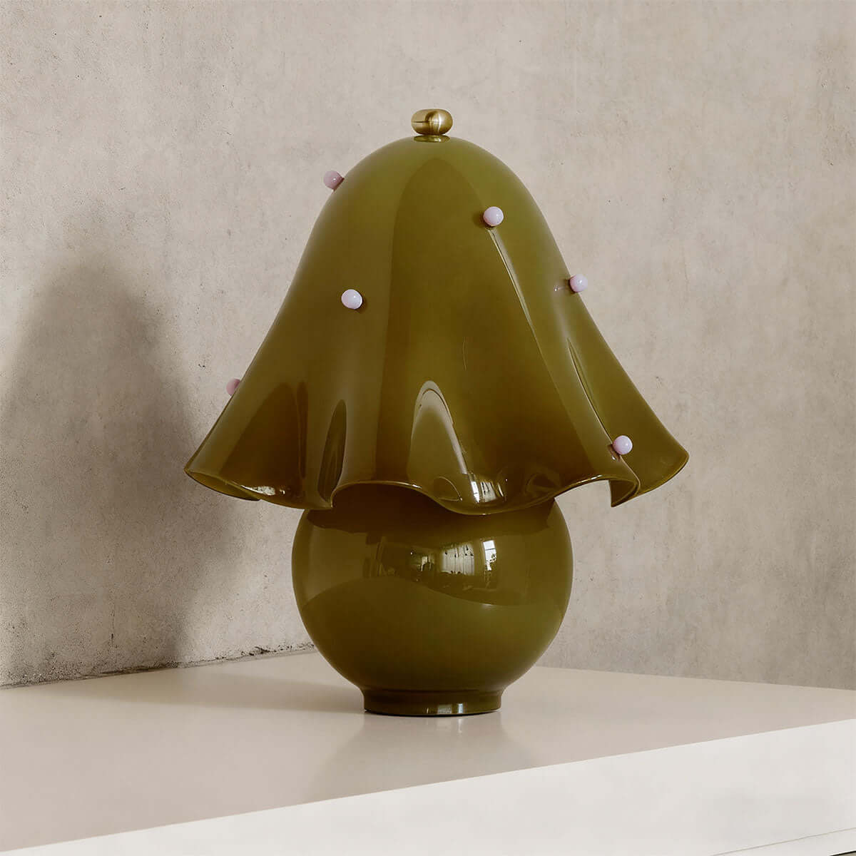 Ruffled Glass Table Lamp