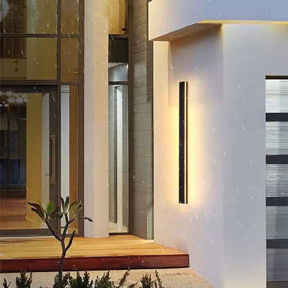 Veldrin Minimalist Slim Black Metal Outdoor Wall Light